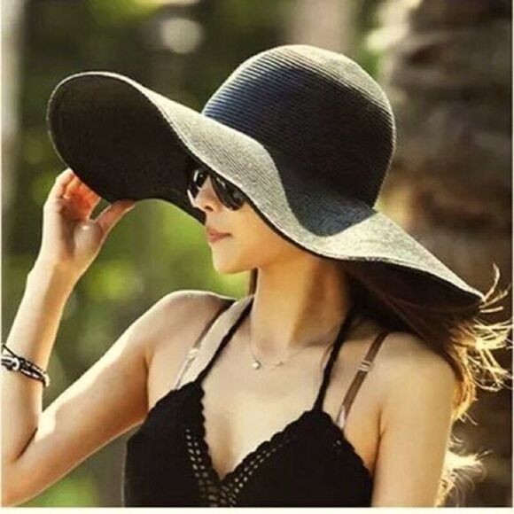 Large Audrey Hat - Available in Multiple Colors - Picture 2 of 6